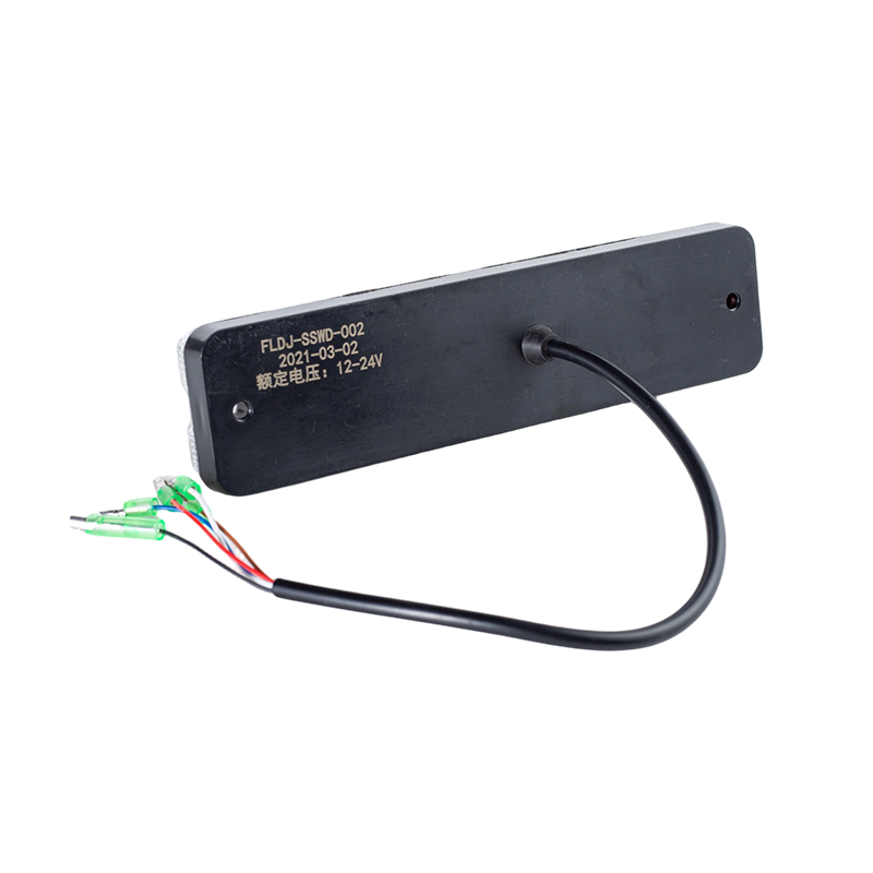 FLDJ-SSWD-004 IP65 5W DC12-24V Integrerad 3-färgs LED Bakre kombinationsbakljus